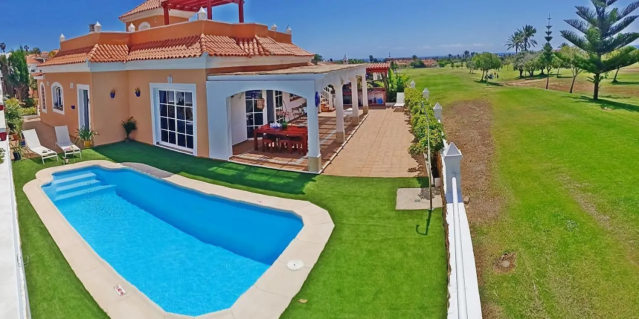 Villa Sandra كاليتا ذي فوستي