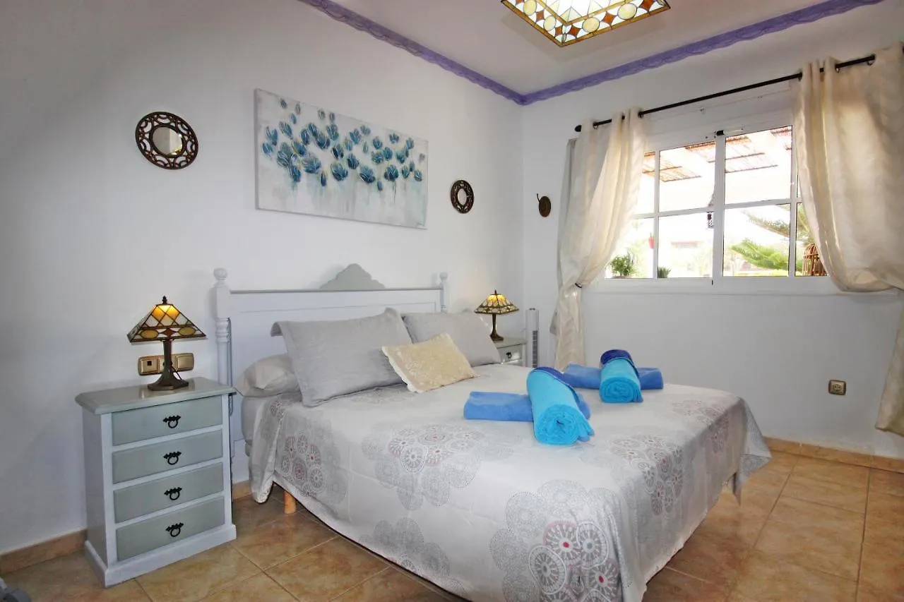 Villa Sandra كاليتا ذي فوستي
